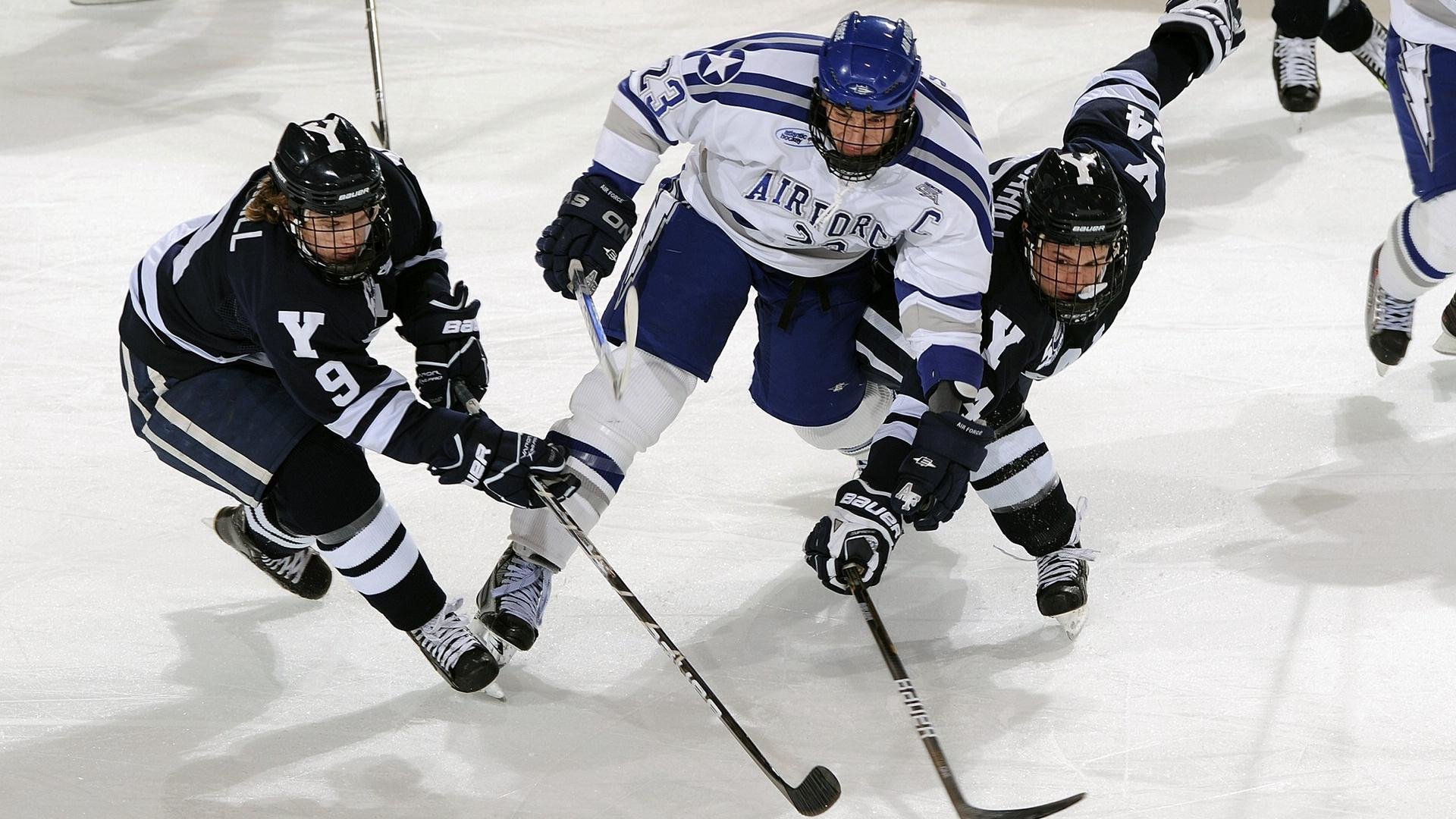 末轮保级大战到了最关键时刻，谁能突围成功？