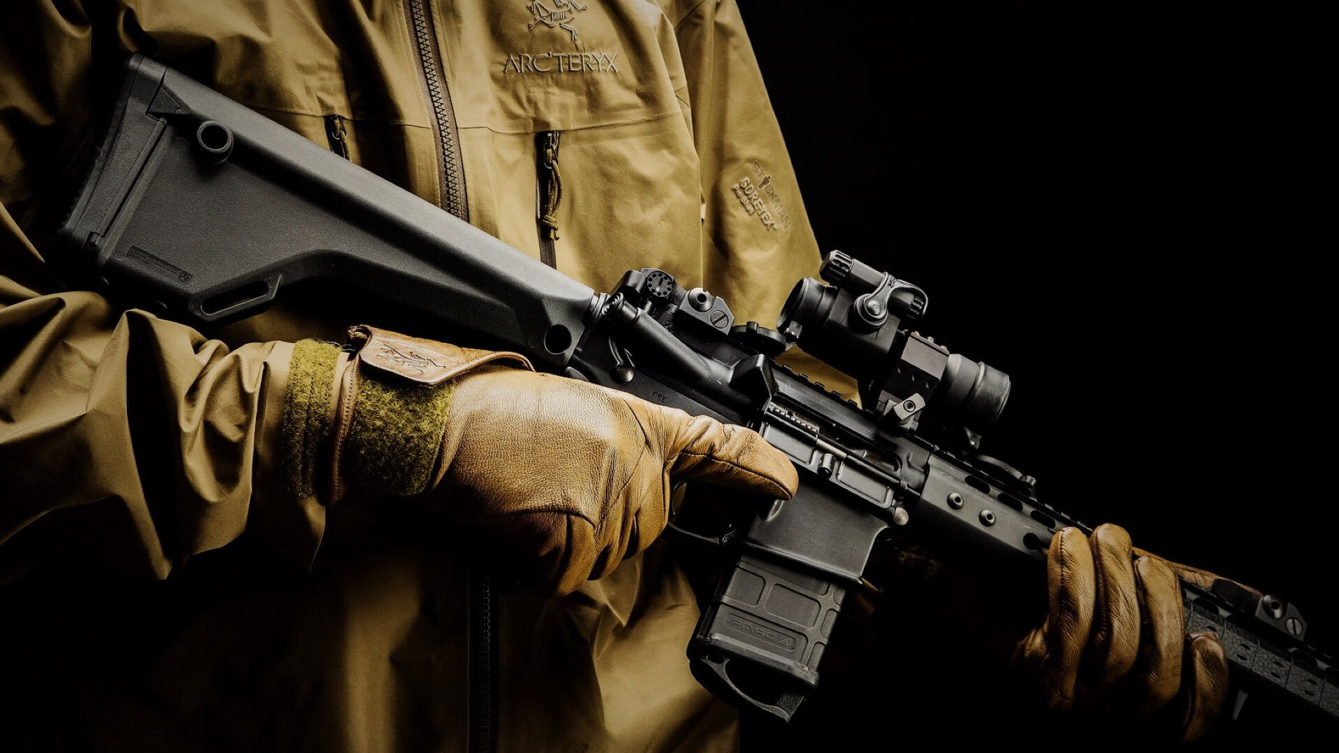 九游APP官网-国际足球比赛中球员们展现出全力以赴的拼搏态度，足球队员比赛