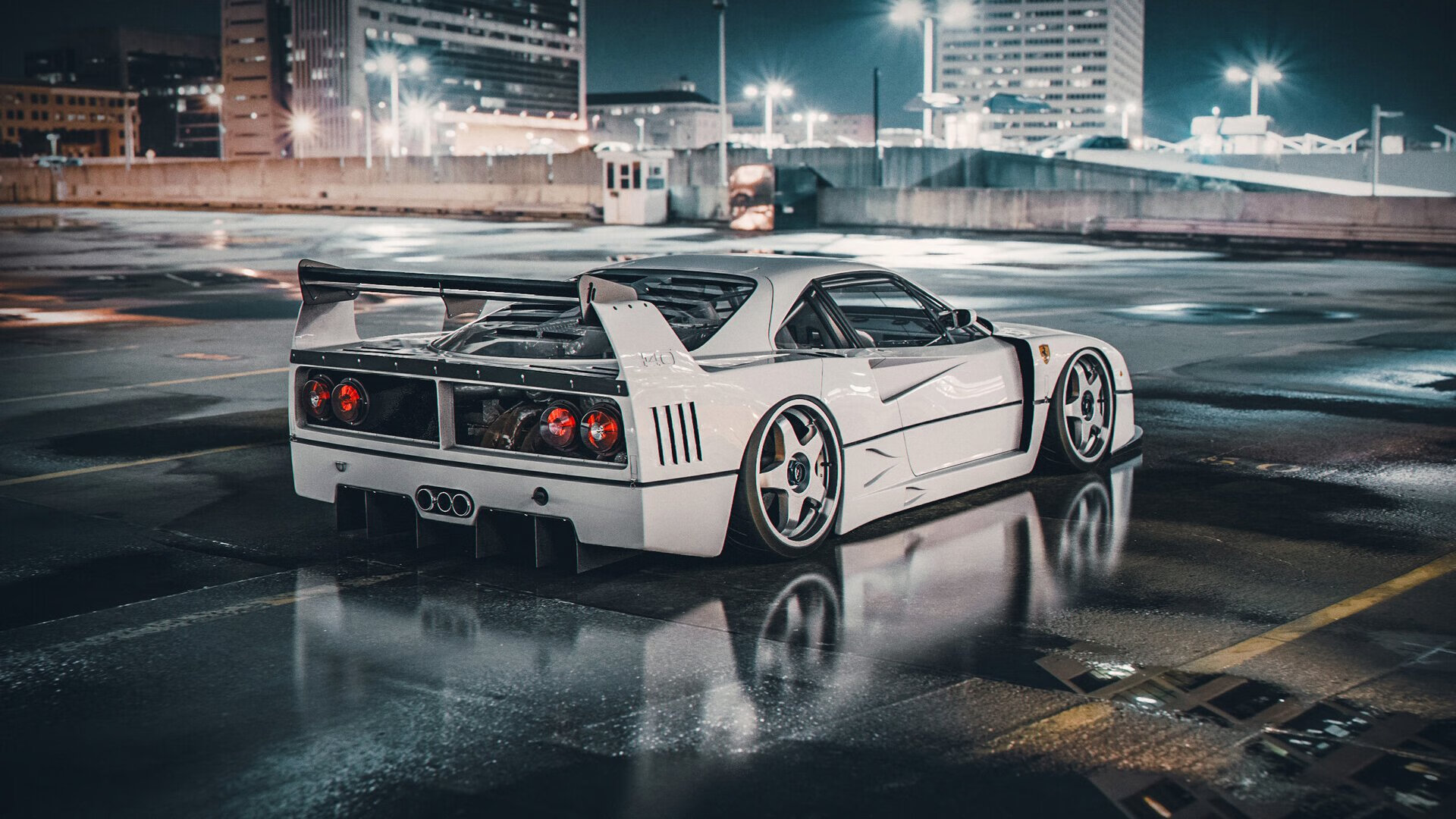 九游娱乐-沙特女足国家队勇敢迎战，沙特女球迷