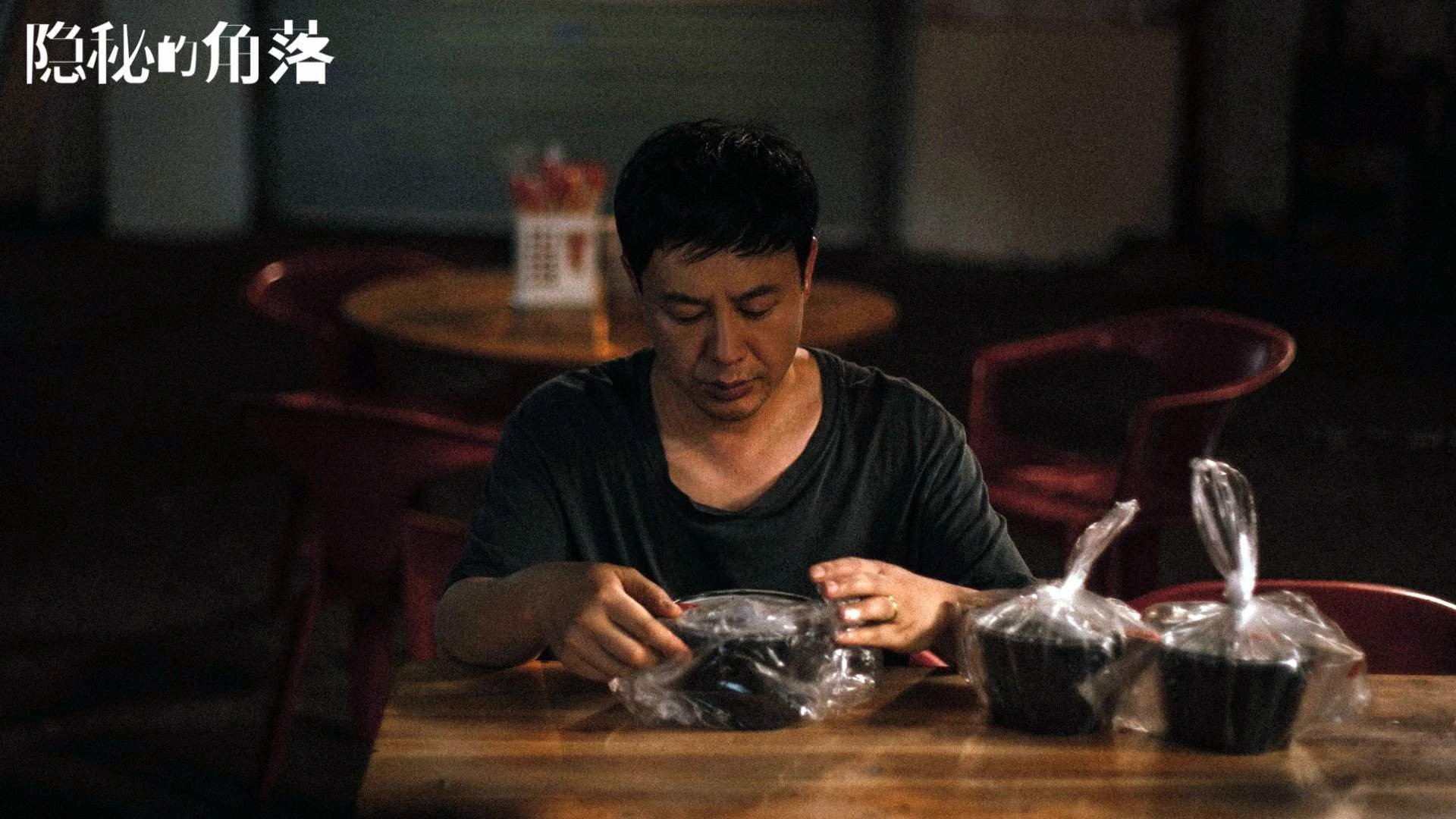 九游jiuyou-电竞直播互动创新：增强观众参与感的新技术应用，电竞游戏直播节目策划