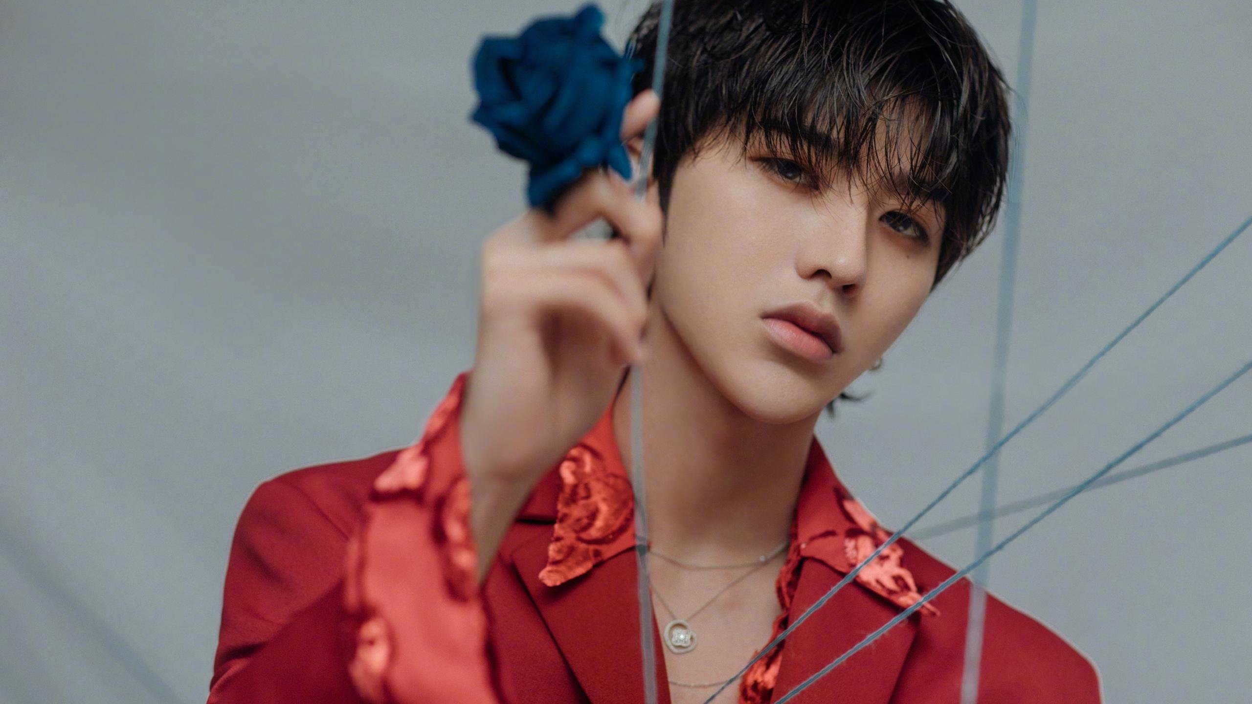 杨瀚森开场快速进入状态带动全队节奏,杨瀚森篮球