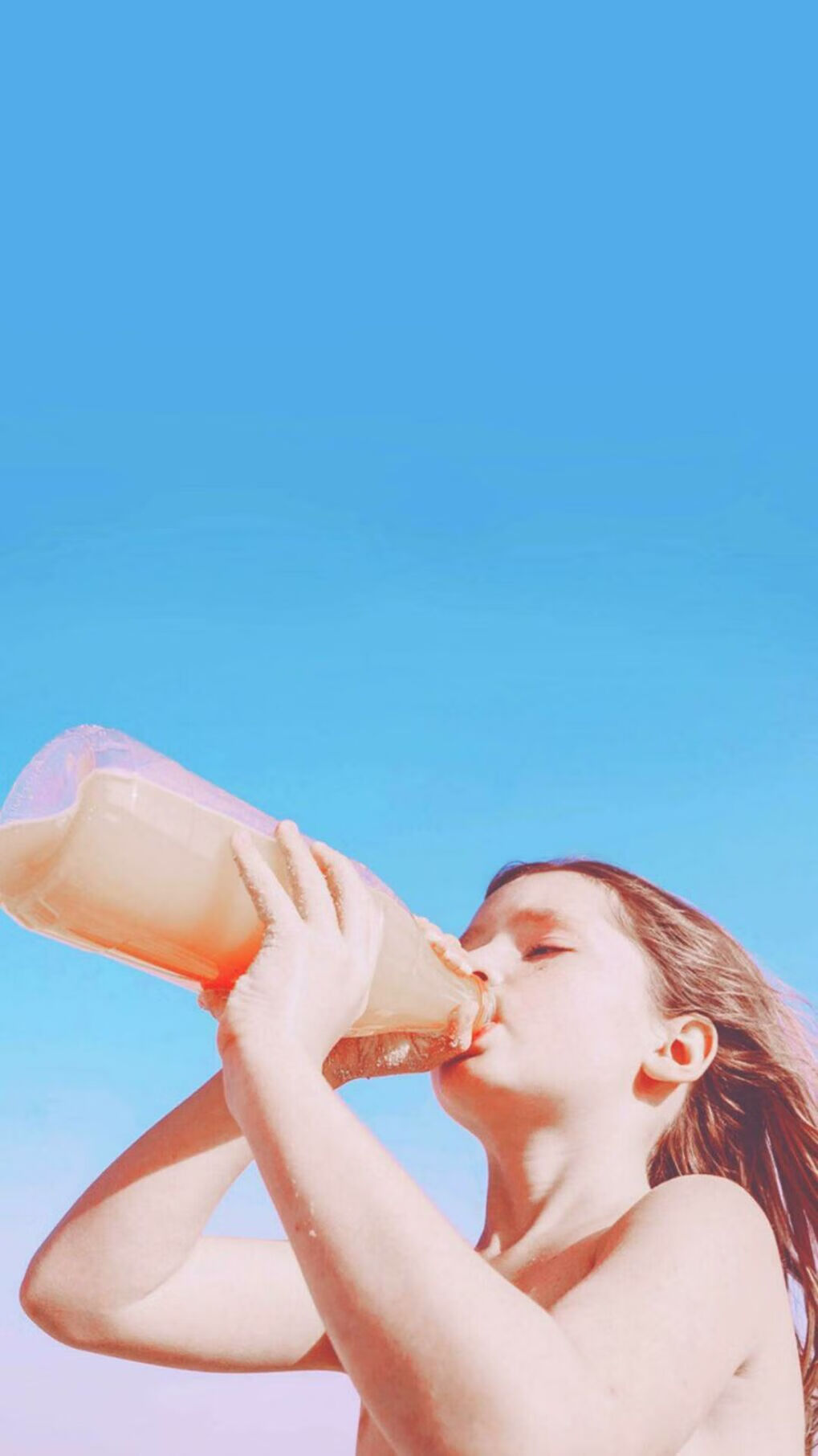 九游娱乐(jiuyou)官网-大学生足球赛激烈开打，校园掀起运动热潮，大学生足球联赛视频